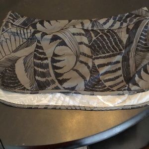 Athleta swim skirt medium NWOT